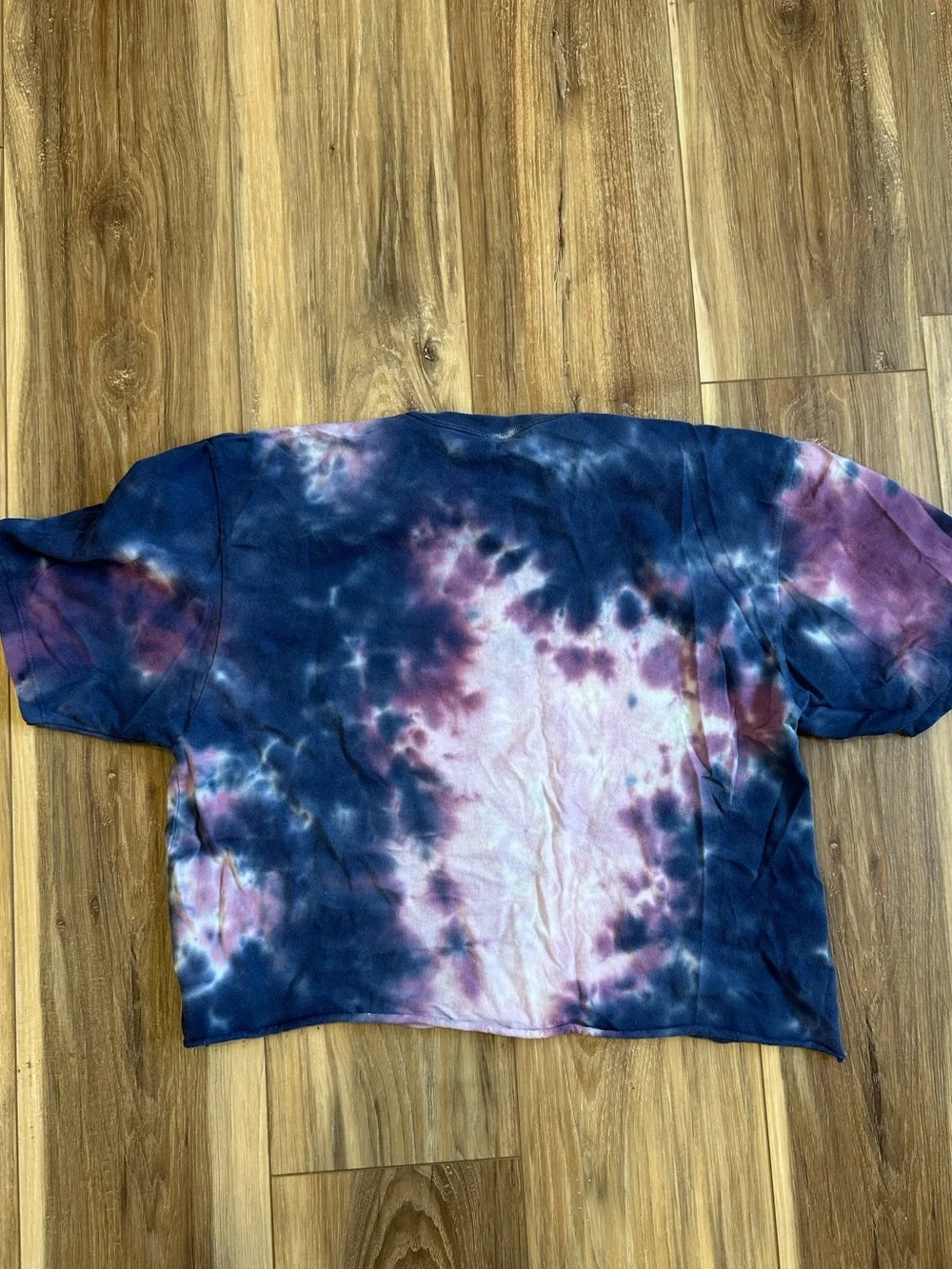 Taylor Swift Lover Era Cruel Summer Pink BlueTie Dye Crop Top T Shirt Med EUC - Picture 4 of 5